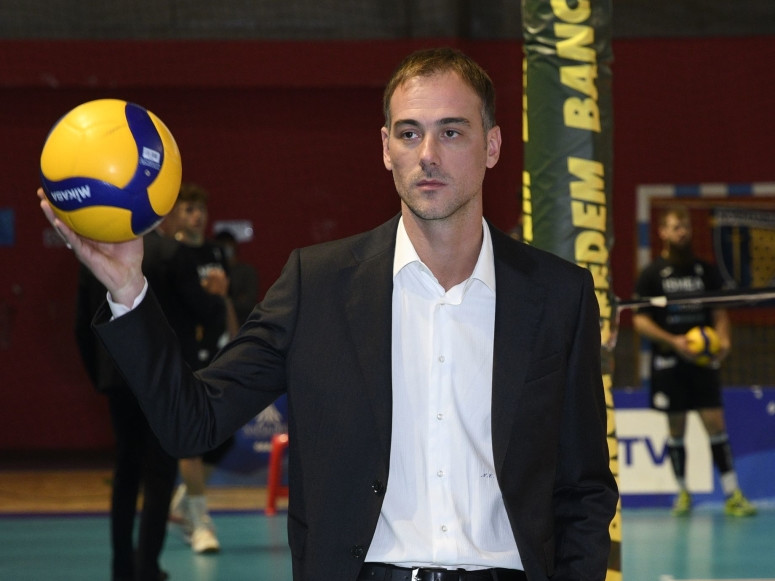 Coach Nicola Esposito: "A Sabaudia 3 punti ottenuti con carattere e cuore immenso. La forza del gruppo è fondamentale per continuare il nostro percorso"